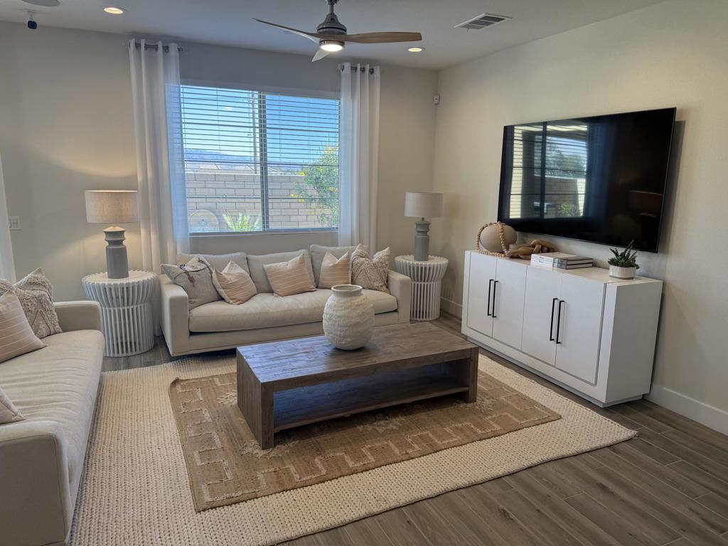 39912 Felicita Parkway