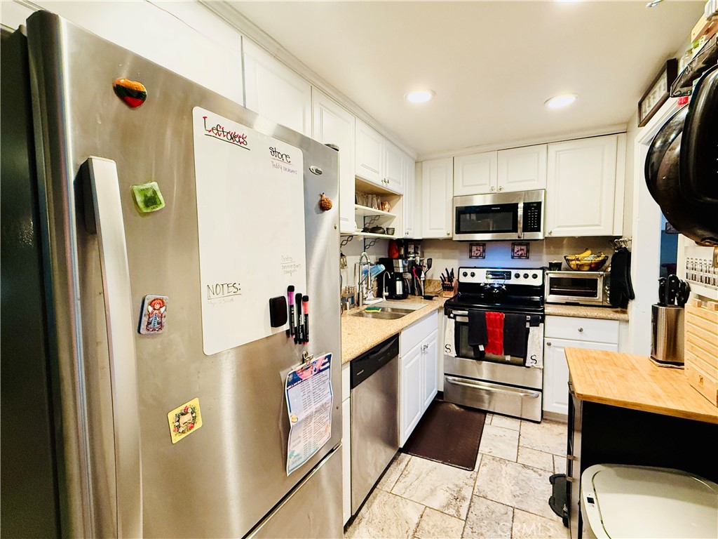 Hillhurst Condos (HHC) - Residential