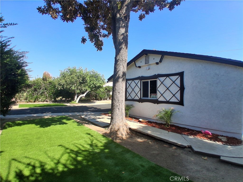 11662 Glamis Street