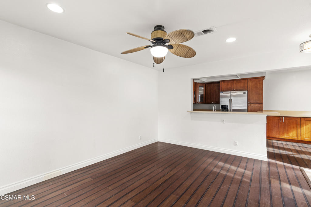 24365 Avenida De Los Ninos 41