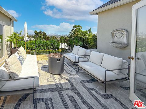 Photo of 6248 Scenic Avenue, Los Angeles, CA 90068 (MLS # 26828759)