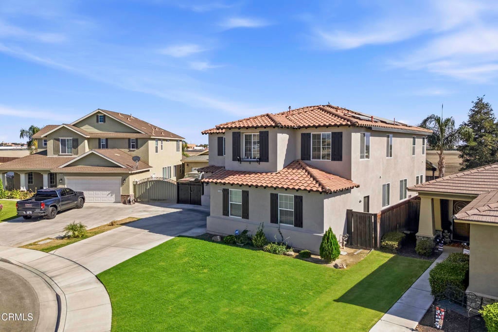 10109 Sharktooth Peak Drive