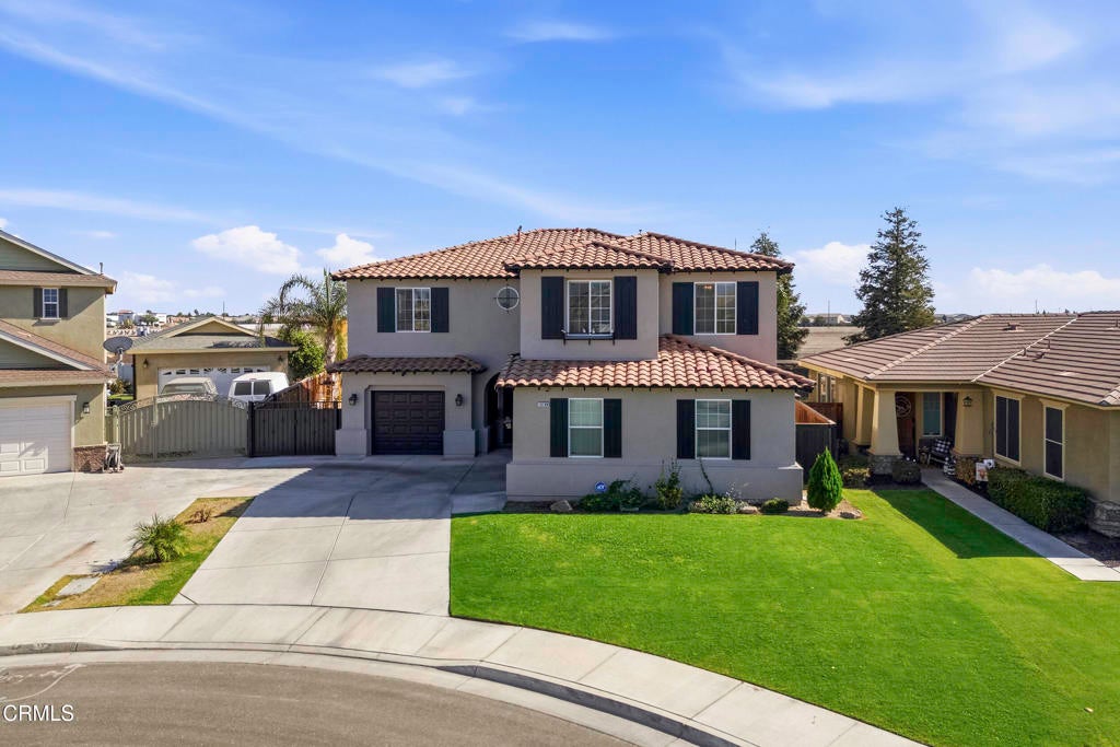 10109 Sharktooth Peak Drive