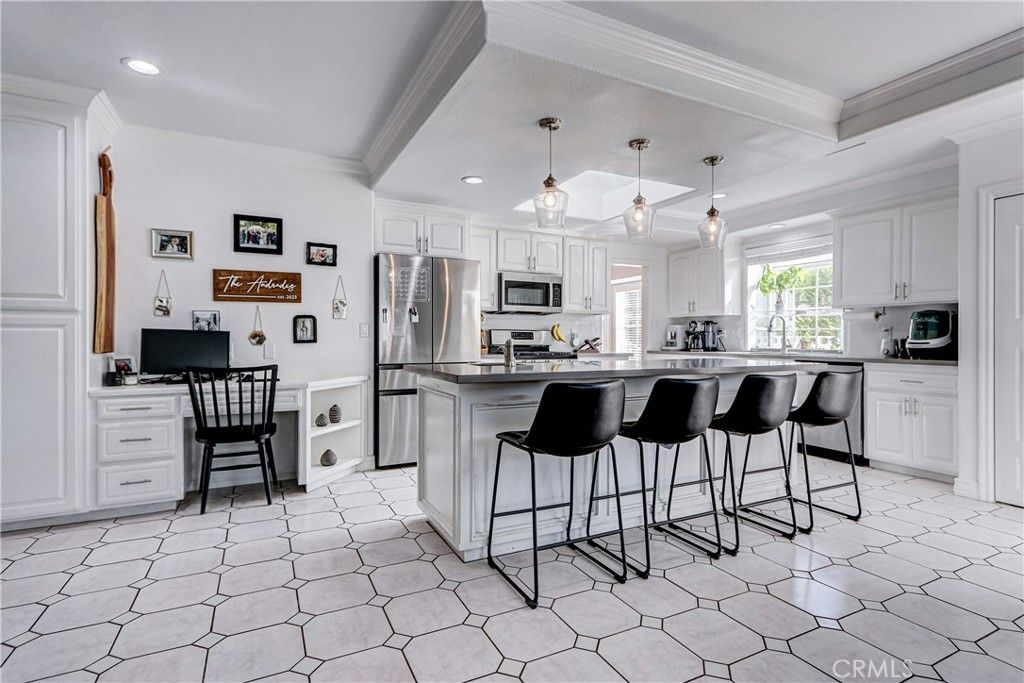 Photo of 26333 Ozone, Harbor City, CA 90710 (MLS # SB25266222)