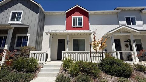 Photo of 1182 Tiburon WAY, San Luis Obispo, CA 93401 (MLS # SC26158909)