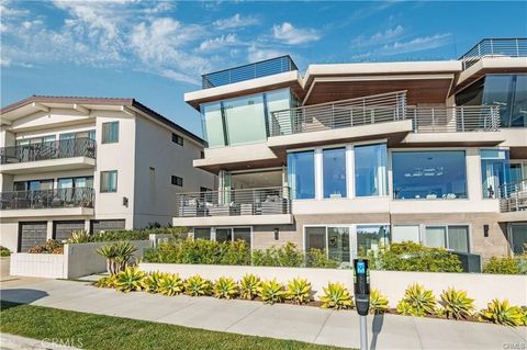 Photo of 810 Esplanade #C, Redondo Beach, CA 90277 (MLS # AR25256837)