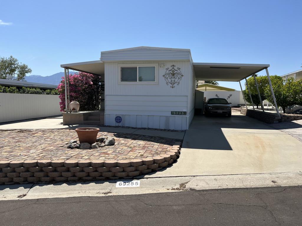 Desert Crest CC - Manufactured In Park