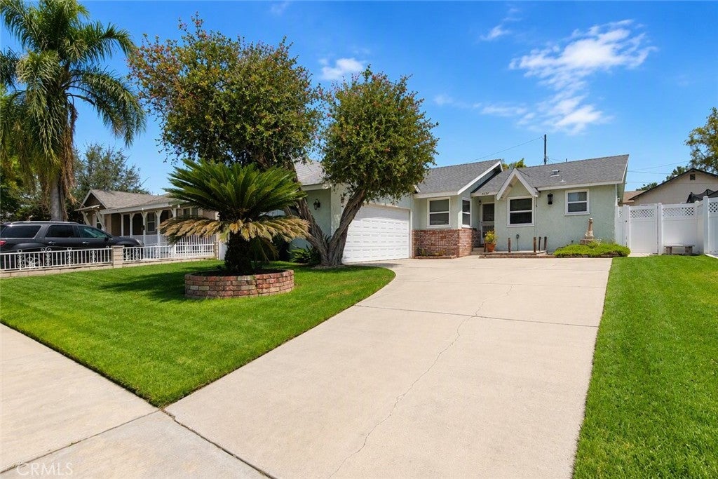 4737 Toyon Road