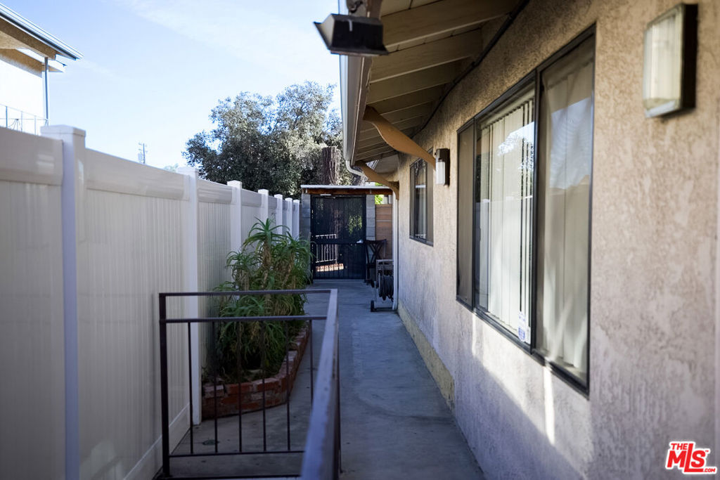 1013 Allen Avenue 6