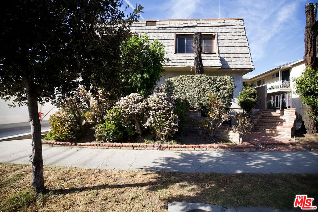 1013 Allen Avenue 6