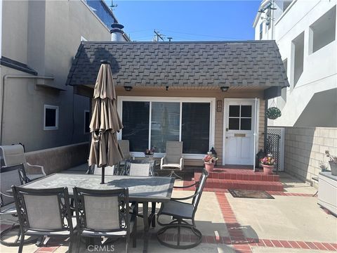 920 W Balboa Newport Beach CA 92661