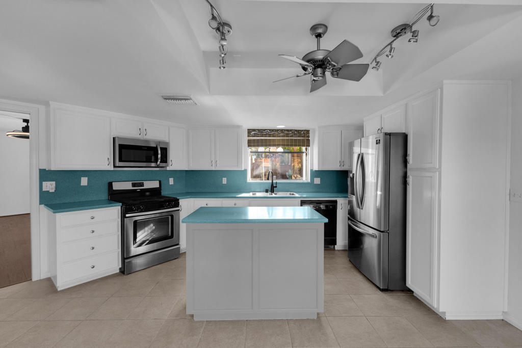 Cathedral City Cove - Residential Lease