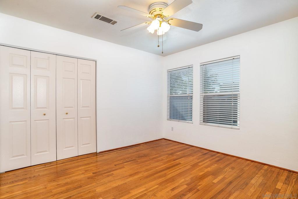 La Mesa - Residential