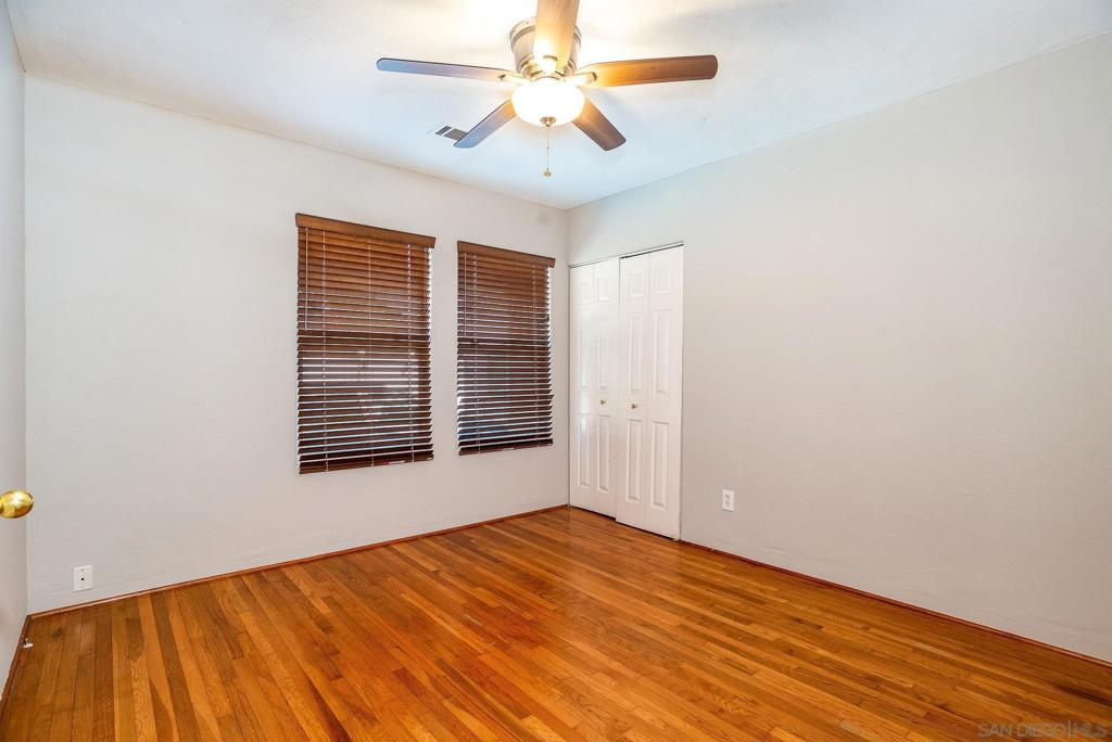 La Mesa - Residential