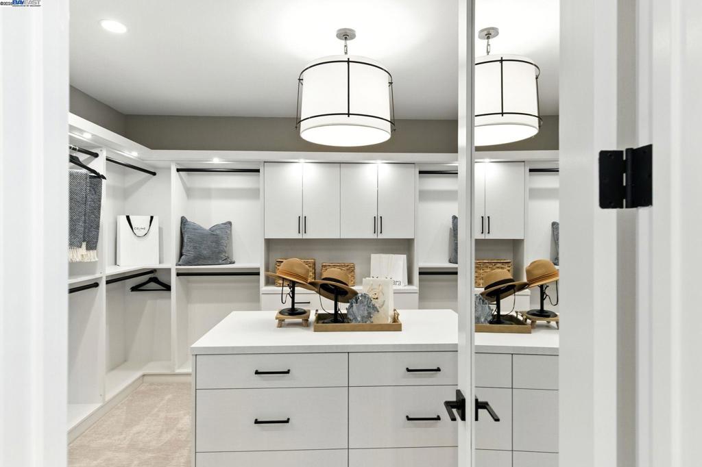 DUBLIN - Residential