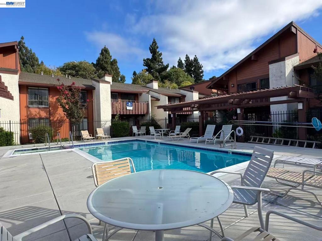 38698 Country Ter TER, Fremont CA 94536