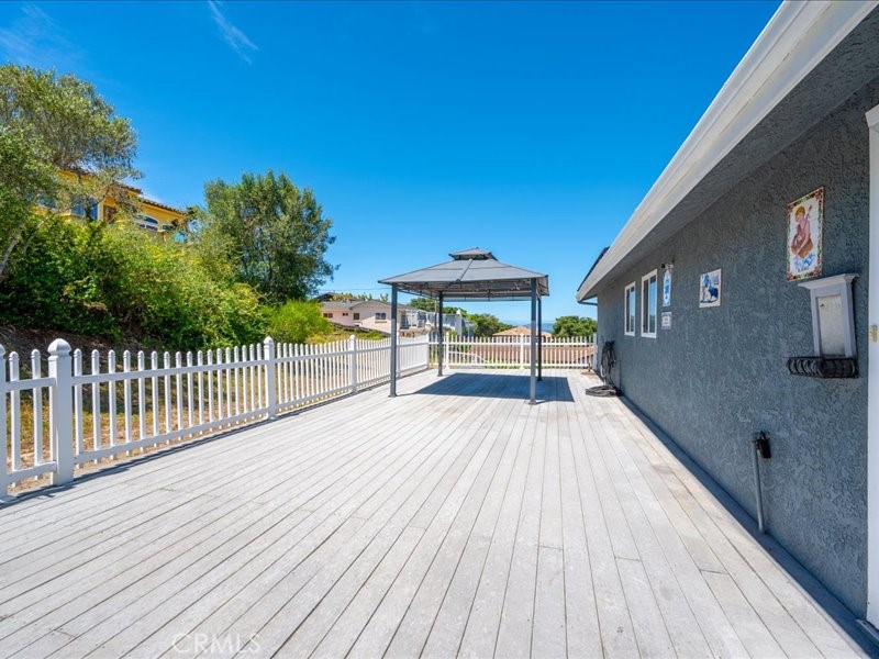 1039 Ritchie Road