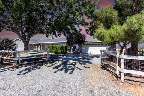 Photo of 8650 Cowberry RD, Phelan, CA 92371 (MLS # OC26157110)