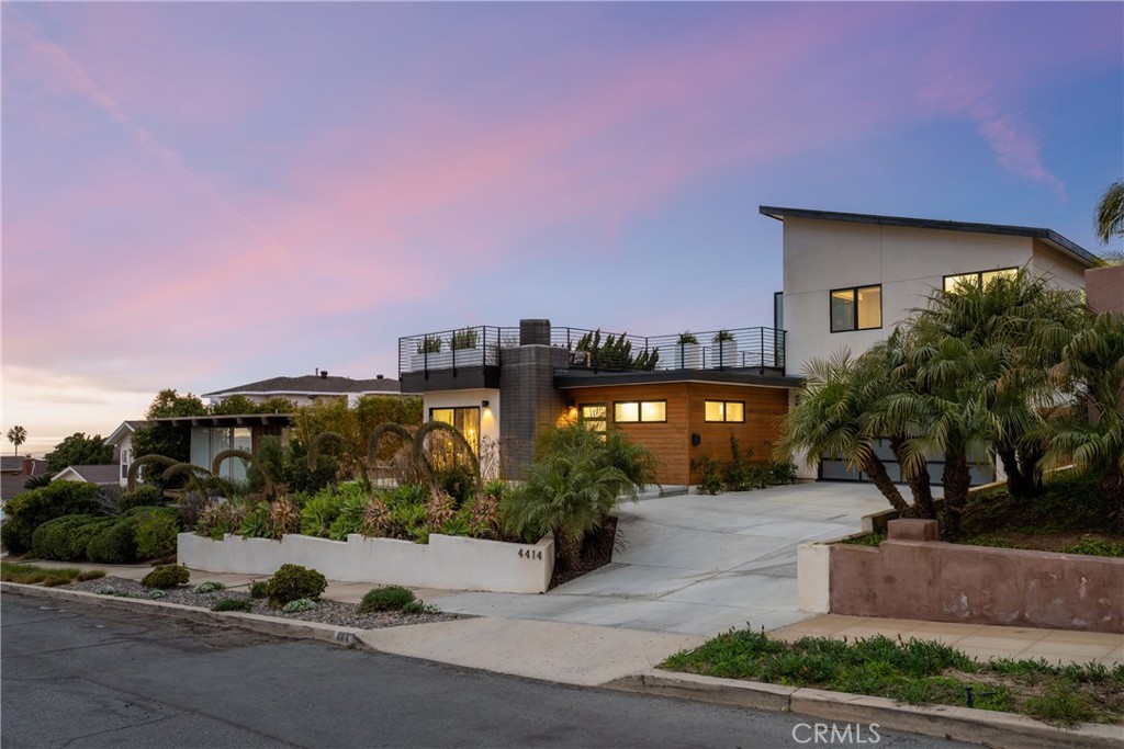4414 Monaco Street