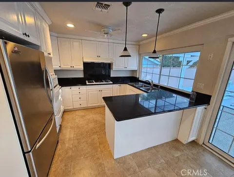 MLS: TR26095652