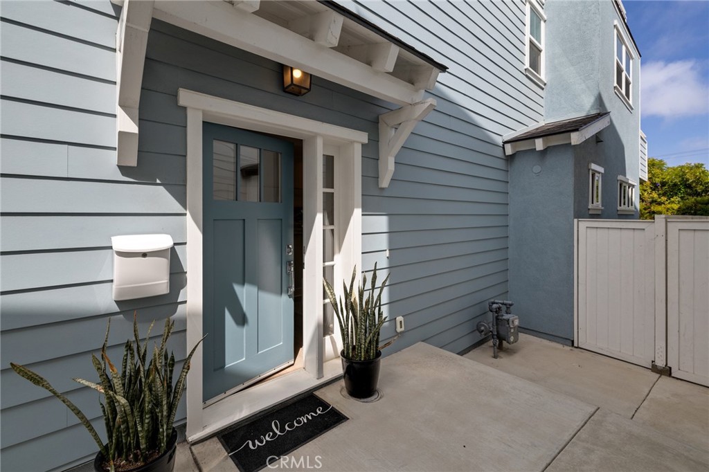 1524 Wollacott Street