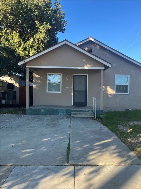 Photo of 720 S Sultana Ave, Ontario, CA 91761 (MLS # CV26008400)