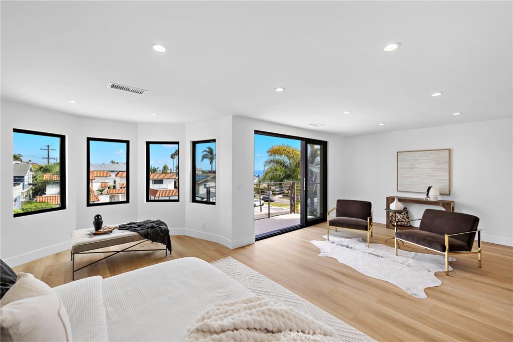 26141 Via California