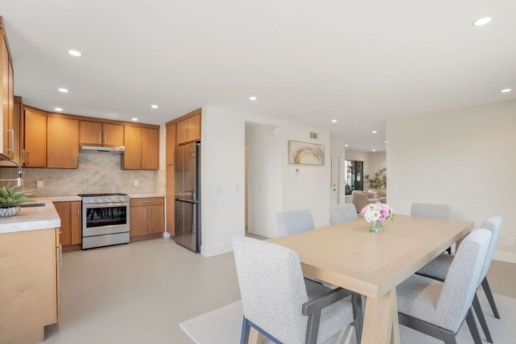 8711 Larkport Drive, Huntington Beach CA 92646 - Photo 12