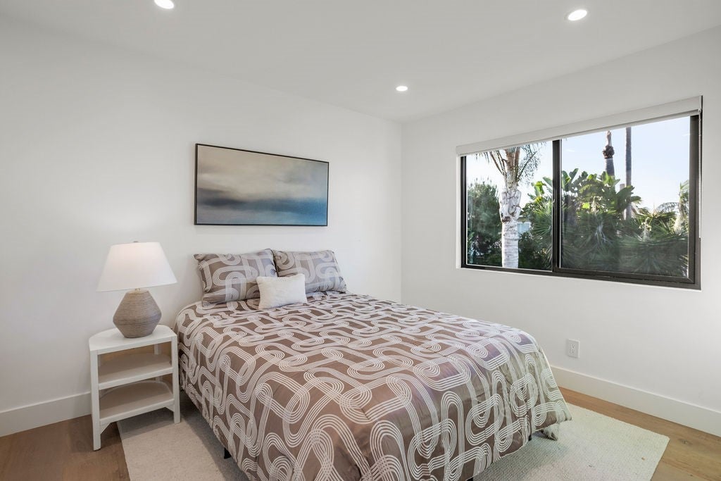 8711 Larkport Drive, Huntington Beach CA 92646 - Photo 29