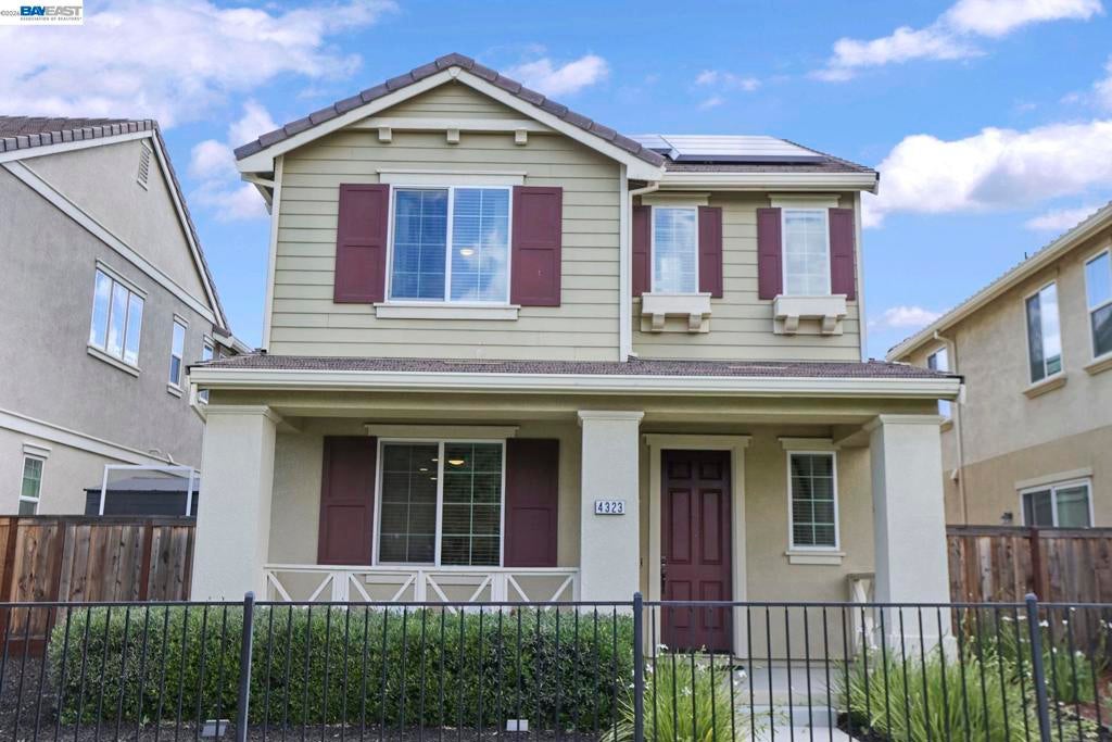 4323 Lennox Ln