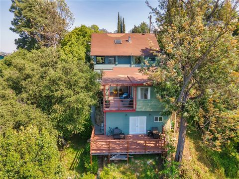 Photo of 1825 Altivo Way, Echo Park, CA 90026 (MLS # BB26068060)