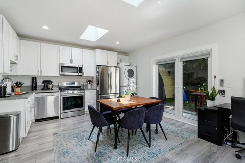 Photo of 5614 Calhoun Avenue, Sherman Oaks, CA 91401 (MLS # OC26123938)