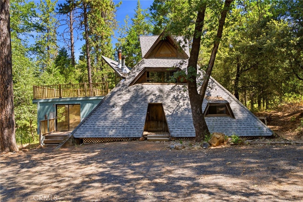 13081 Doe Mill Road