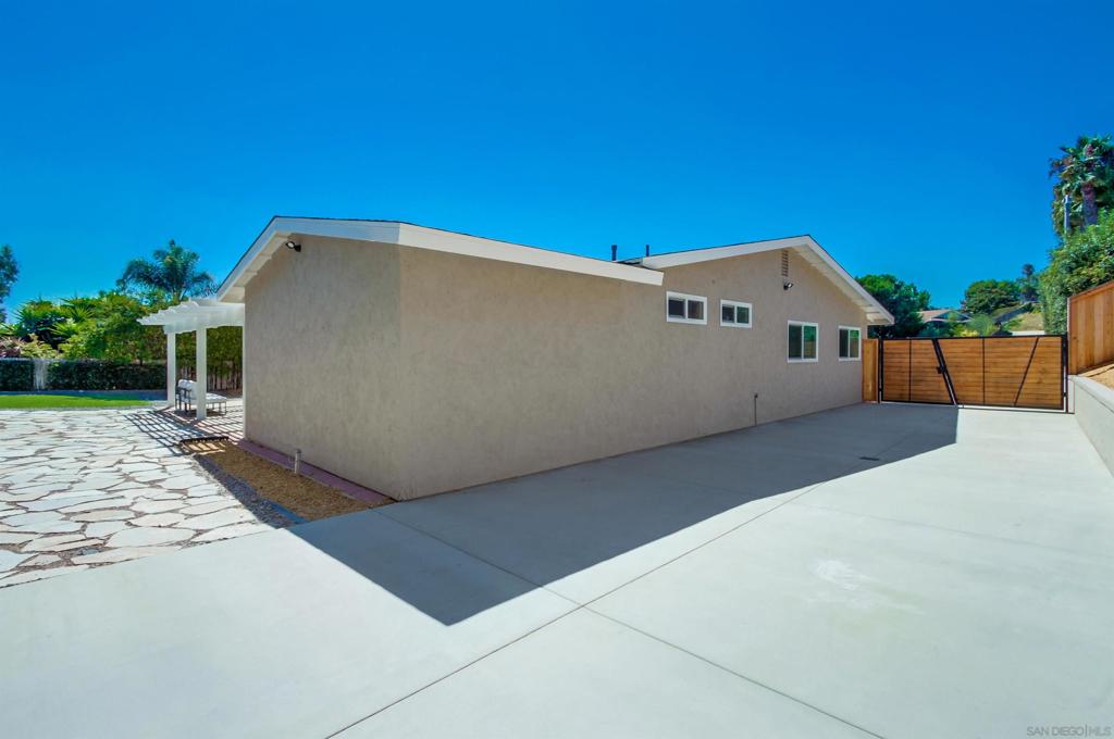 Carlsbad West - Residential