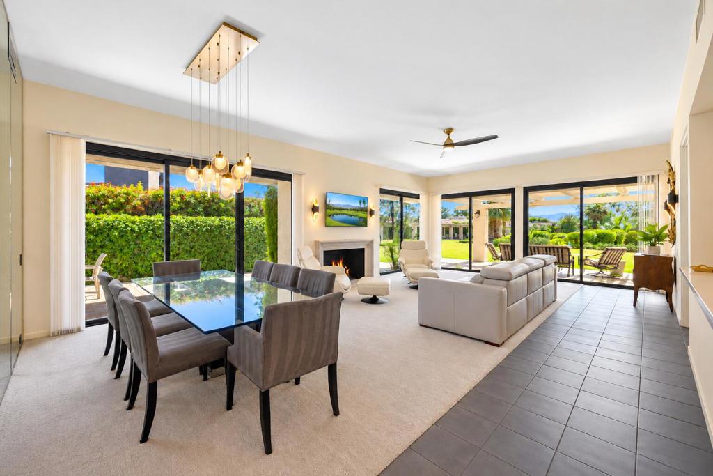 8 Stanford Drive