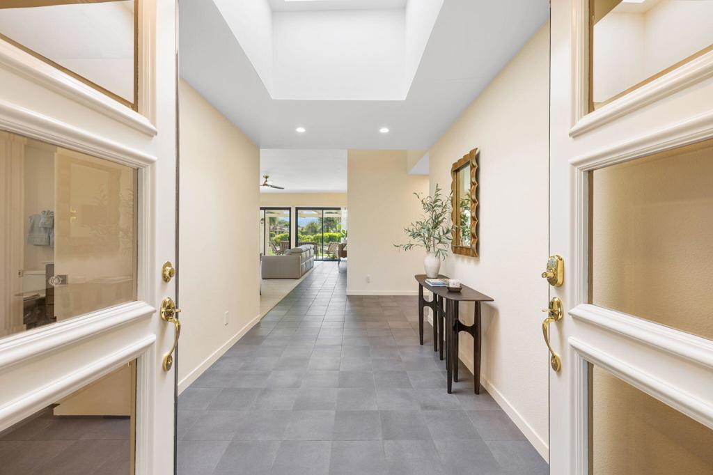 8 Stanford Drive