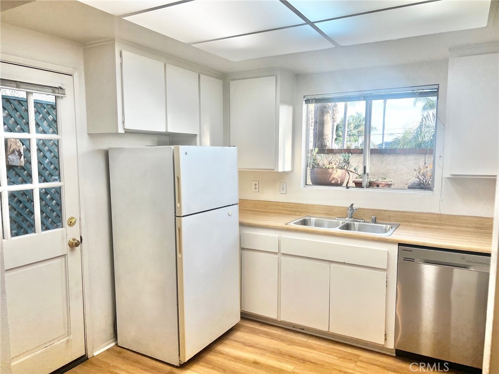 33950 Golden Lantern Street A