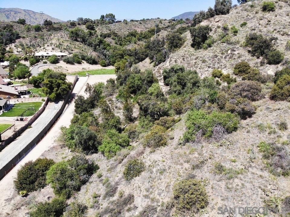 15 Yucca Ct