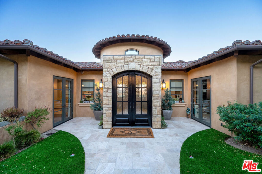 355 Briar Bluff Circle