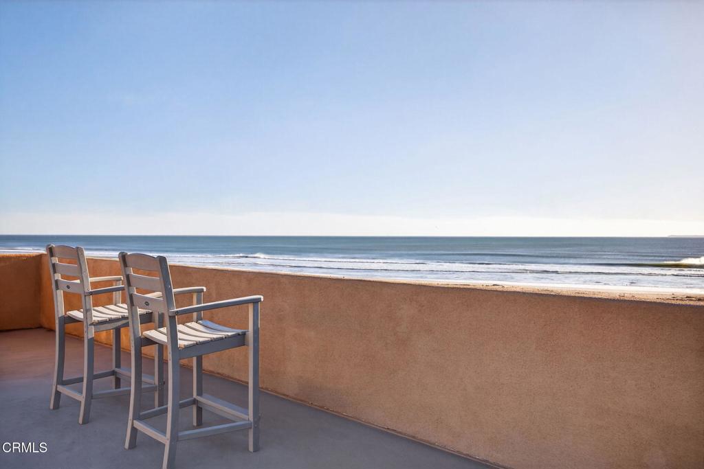 Oxnard, California, 93035, United States, 5 Bedrooms Bedrooms, ,5 BathroomsBathrooms,Residential,Active,2015816