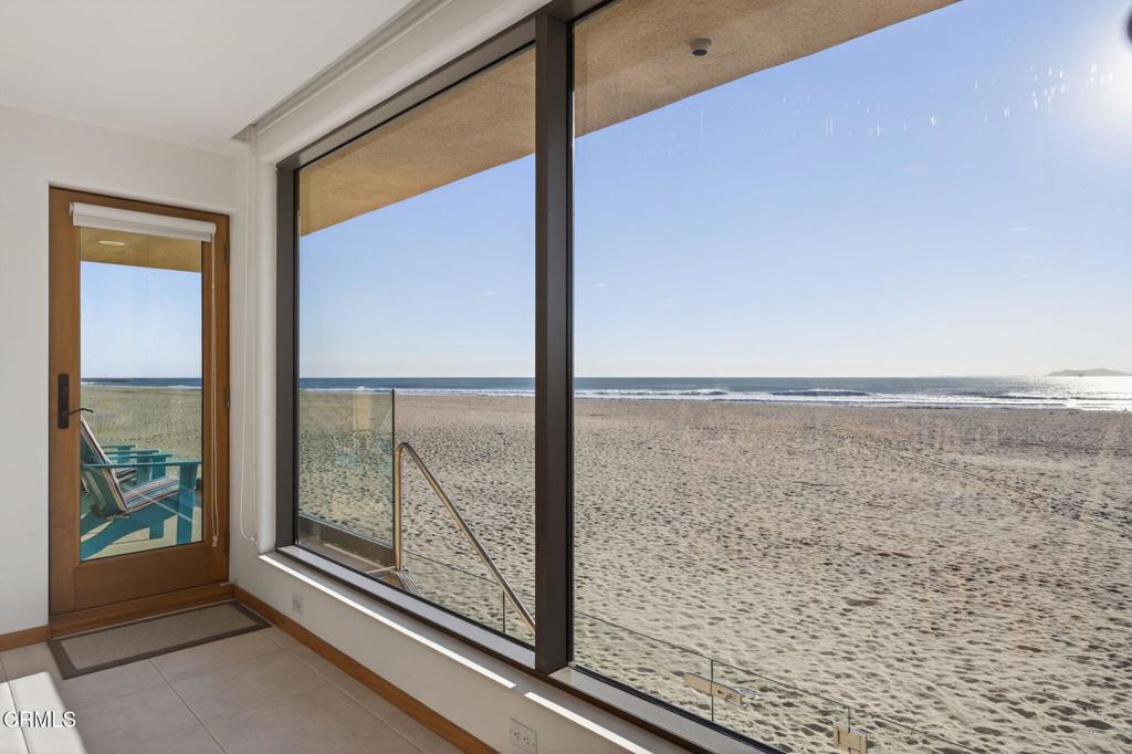 Oxnard, California, 93035, United States, 5 Bedrooms Bedrooms, ,5 BathroomsBathrooms,Residential,Active,2015816