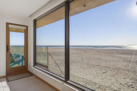 Tiny photo for 2421 Ocean Drive, Oxnard, CA 93035 (MLS # V1-34495)