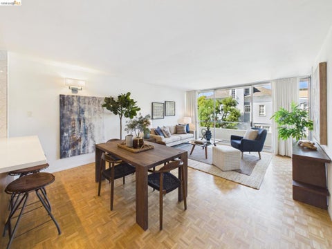 Photo of 320 Lee St ST #303, Oakland, CA 94610 (MLS # 41148496)
