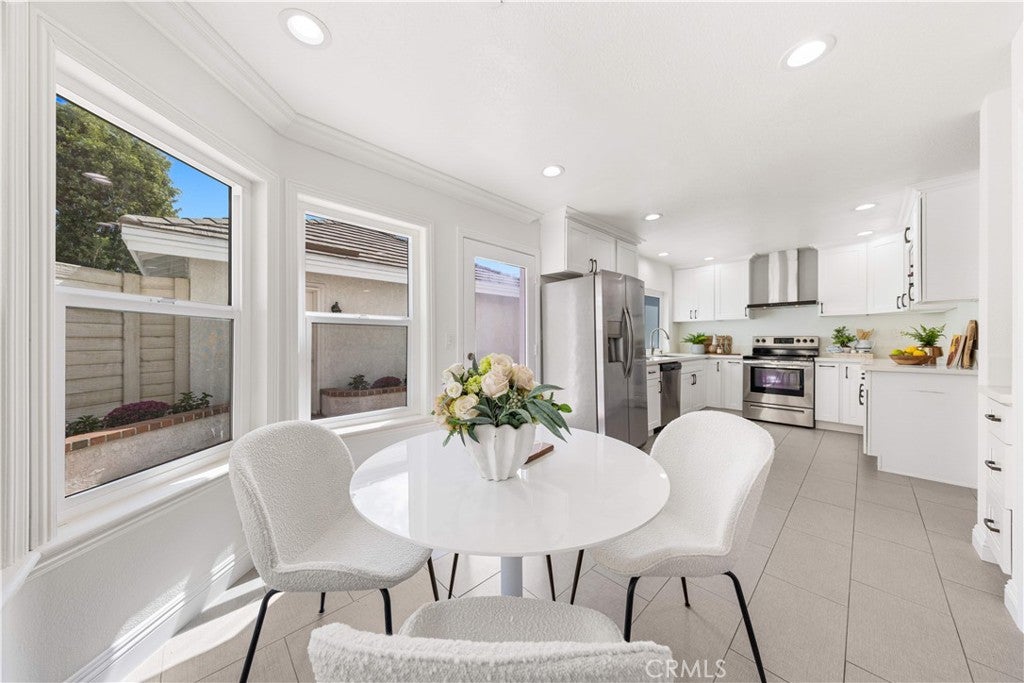 471 E Yale, Irvine CA 92614 - Photo 16