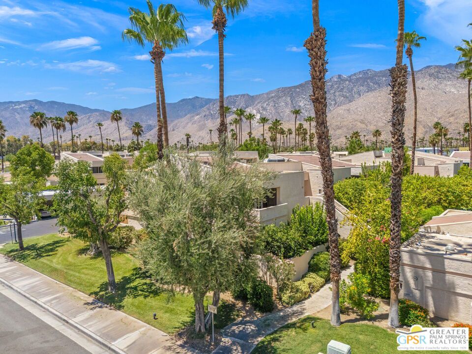 2098 Normandy Court