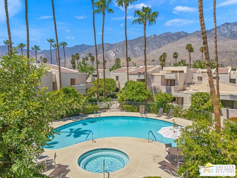 Photo of 2098 Normandy Court, Palm Springs, CA 92264 (MLS # 26853959PS)