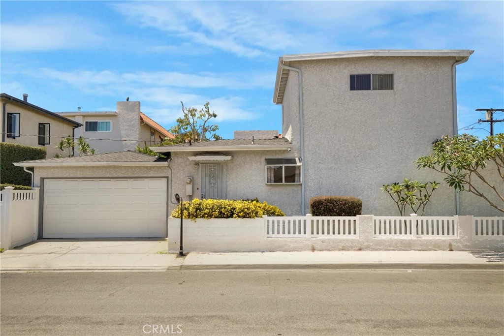 2022 Graham Ave