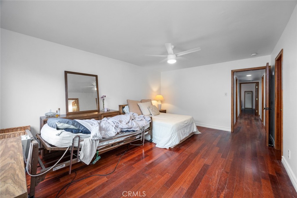 Country Square (CSQ) - Residential