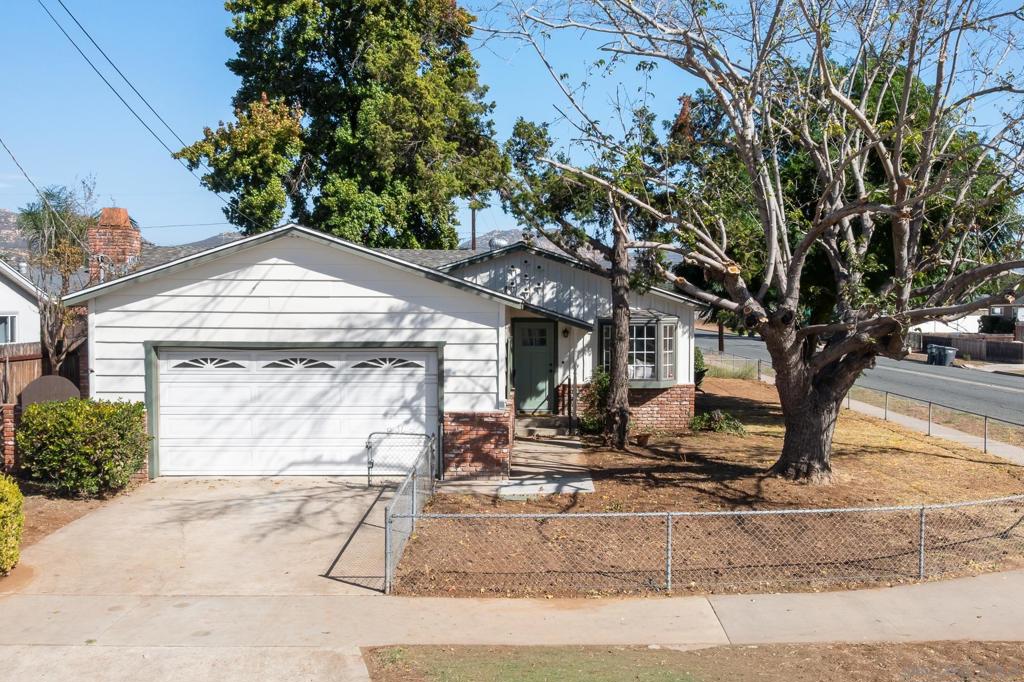 201 Pictor Lane