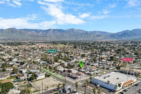 Tiny photo for 915 Alta St, Redlands, CA 92374 (MLS # PW26049721)